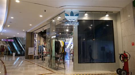 adidas showroom near me